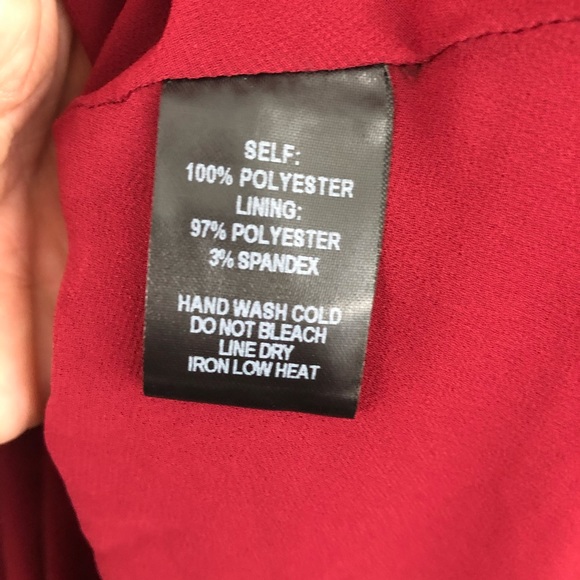 Lulu's NWT Chic Wine Tiered Midi Dress - Picture 3 of 7